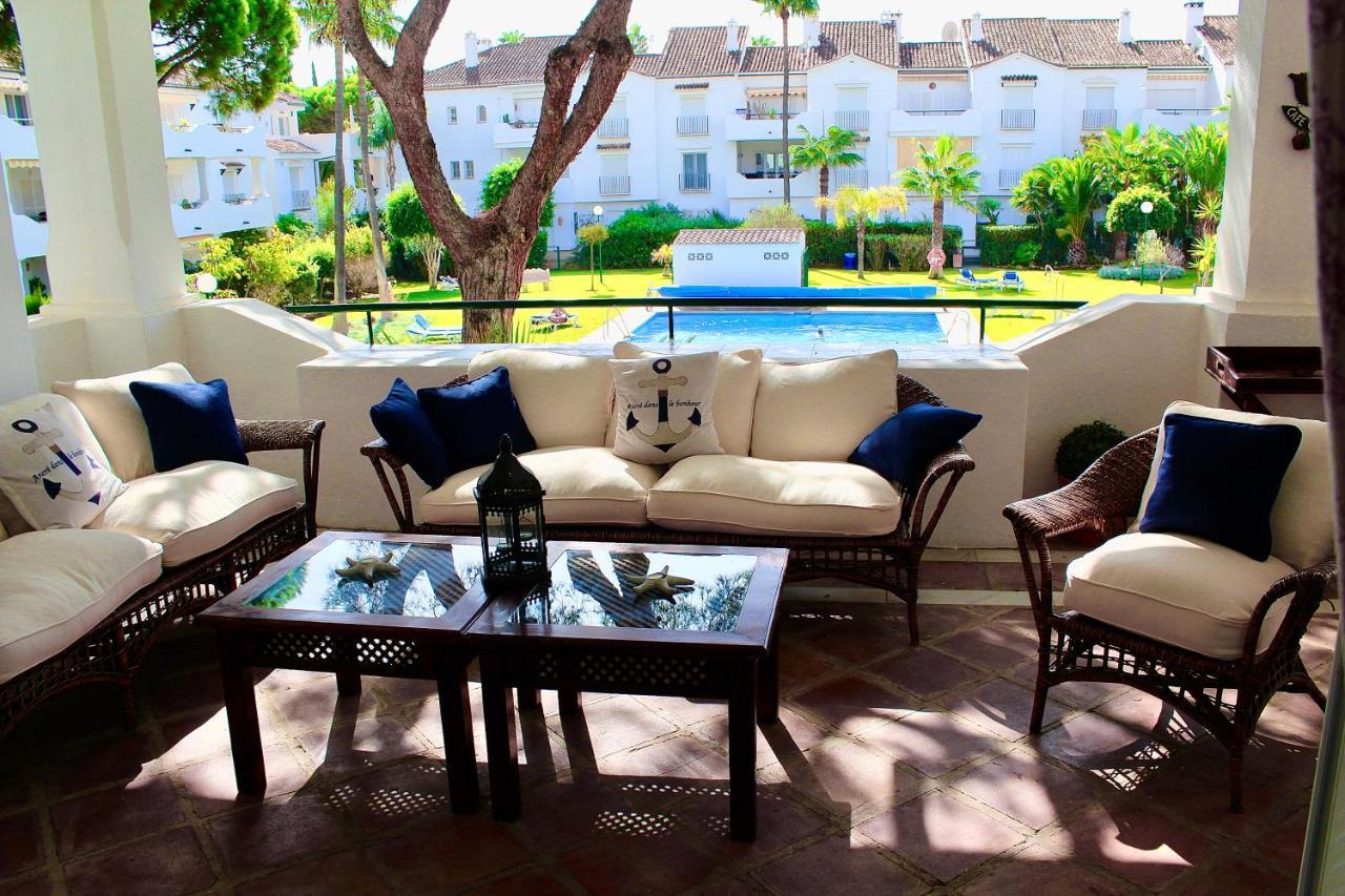 Apartment In El Presidente Beach Side New Golden Mile Эстепона Экстерьер фото