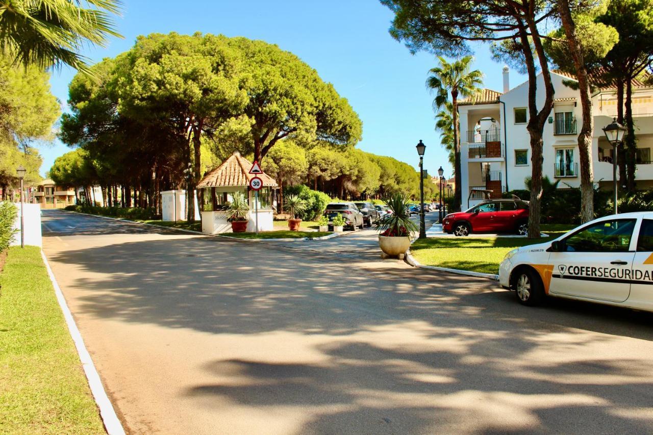 Apartment In El Presidente Beach Side New Golden Mile Эстепона Экстерьер фото