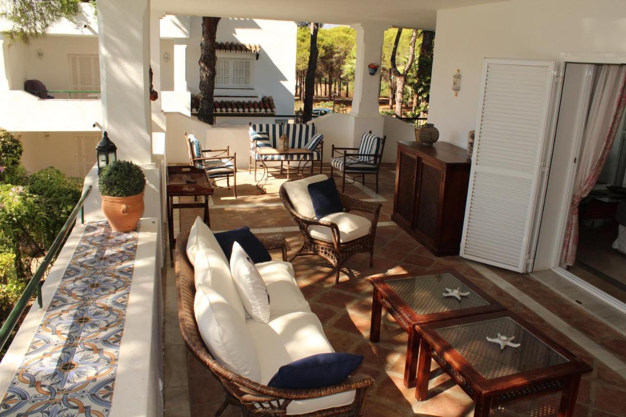 Apartment In El Presidente Beach Side New Golden Mile Эстепона Экстерьер фото